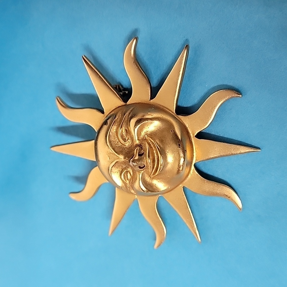 Celestial Sun ALVA Museum Replicas Vintage Gold Brooch Pin